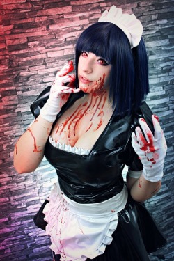 cosplayhotties:  Belladonna the sadistic