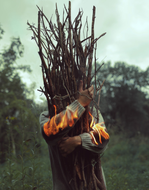 crossconnectmag:  Featured Curator: Liam Graham [cannery-row]Portland-based photographer Kyle