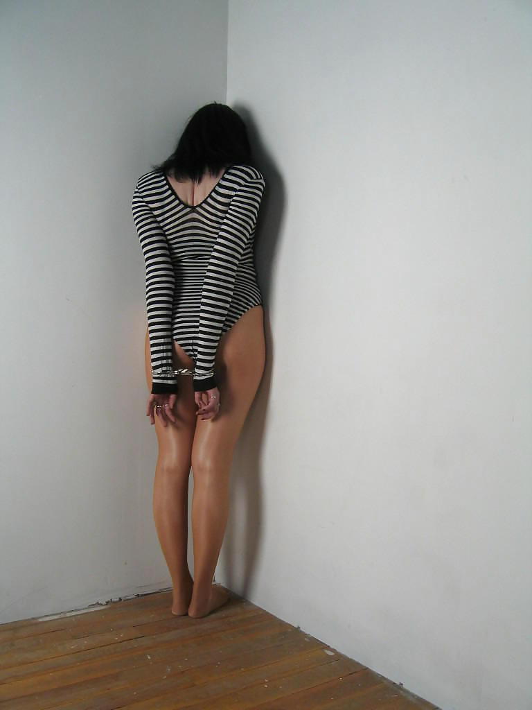 bdsmstreak:  Corner time      (via TumbleOn)