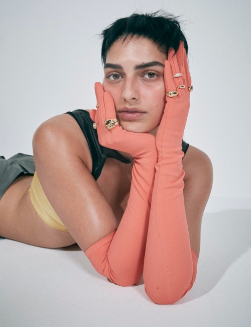 distantvoices:Saffron Vadher By Nagi Sakai For Interview Germany 