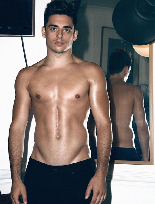 seancmnj:  HOTTIE OF THE WEEK: 4/10/2016: Chris Mears: Olympic Diver (UK, Silver
