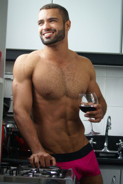 Ohhotdamnsexymen:  Amanthing:  Visit Amanthing Hunk Edition Blogwith 9 Different