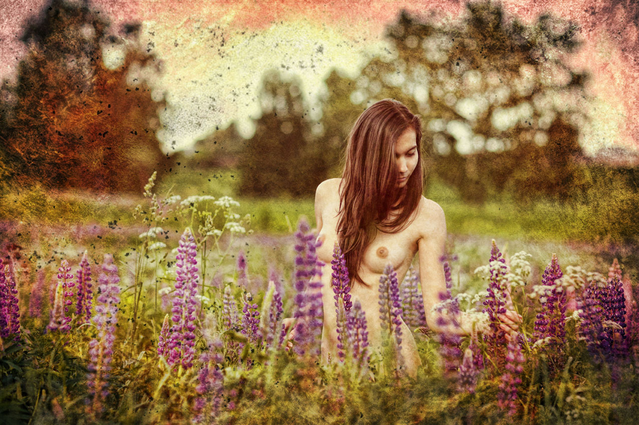 titillate-me:  by Alexey Zaytsev 