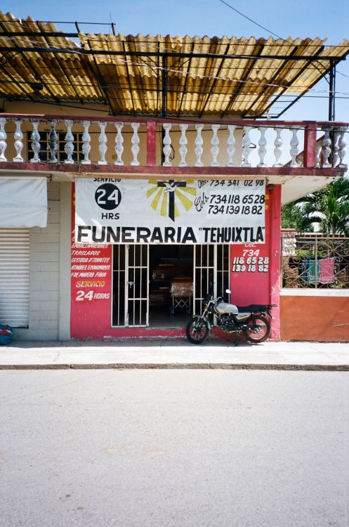 Funerals, 24 hours a dayTehuixtla, Morelos, Mexico10/19