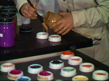 wolffuchs:  twostriptechnicolor:  Got Technicolor? Disney’s ink and paint department, fancifully recreated in The Reluctant Dragon (1941).  They had to colour the….Every single pivture!!!