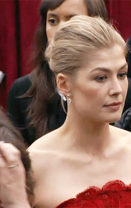 Rosamund Pike arrives on the Oscars 2015 porn pictures