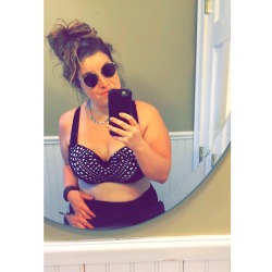 Chubby-Bunnies:  All Bodies Are Good Bodies 👌🏼 Us, Size 14  