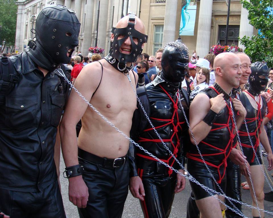 extremepig:  Follow us:http://slavemakeall.tumblr.com/http://extremepig.tumblr.com/