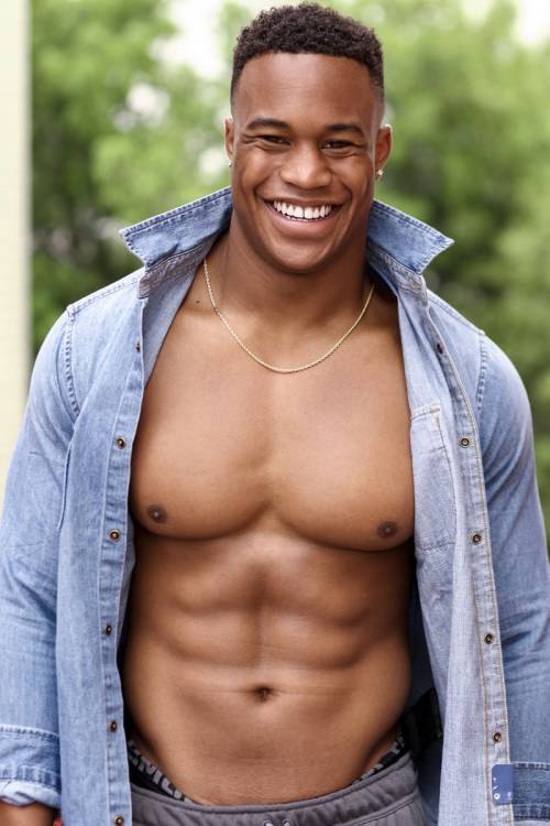 dobrahreloaded:  Trevor Bernard  