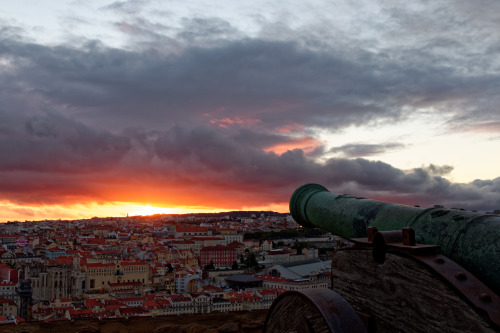 breathtakingdestinations:  Lisbon - Portugal (by Markus L) 