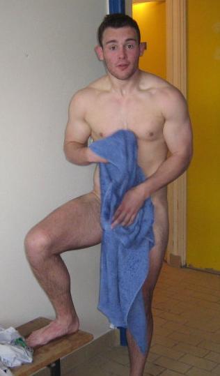 smileyouroncamerablog:  Towels  