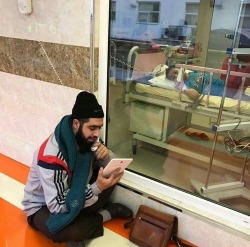 silentbelieverah:  A young Iranian boy has been a long-term cancer-sufferer, yet his teacher visits him every single day to fill him on what he has missed at school.