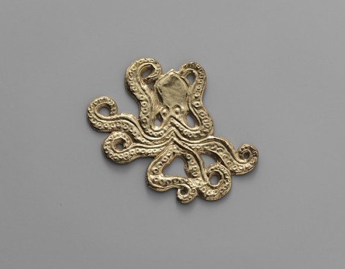 ancientpeoples: Reproduction of a Gold Octopus Ornament c.1550-1500 BC Late Helladic I Mycenaean (So