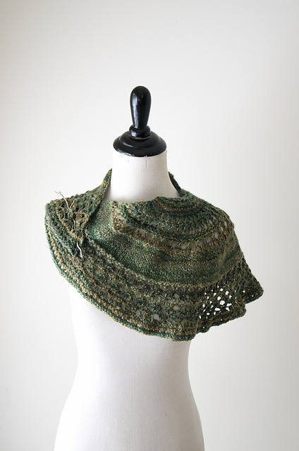 Knit Inspiration: Hutan by Rohn Strong. Hutan (Indonesian for Forest) is a beautiful top down shawl 