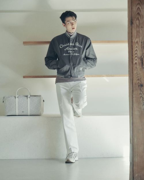 211015 dior: Singer and actor, @OohSehun wears the new B30 Sneaker from #DiorSpring22 by @MrKimJones