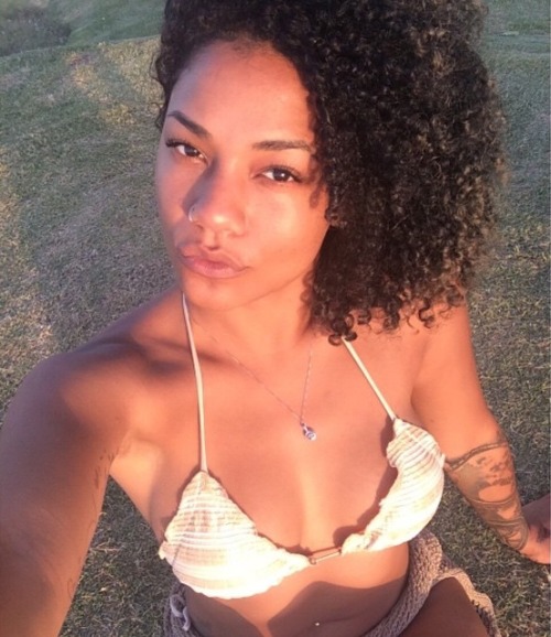 allthingsbootiful:  Lilly Belle