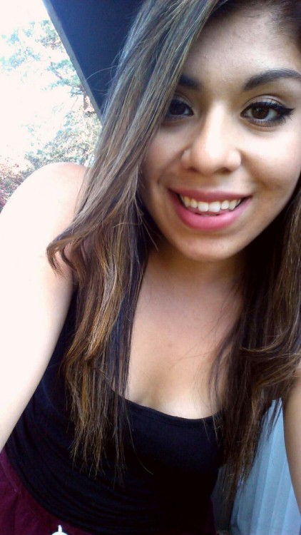 highnympho:  Happy me (even though I’m not getting laid) 🌻