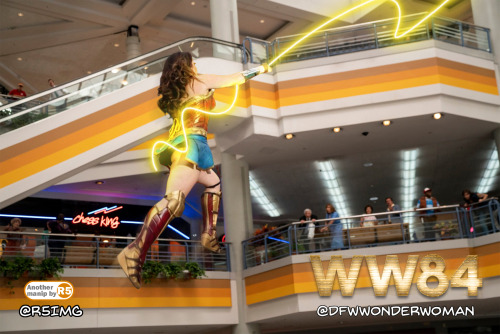 WW84, with cosplayer ‘DFW Wonder Woman’ taking the place of Gal Gadot. (And, yup, that&r