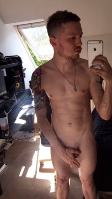 coolbelfastboi:  Me, Glasgow  Thanks for the very hot submission!!! Such a hot guy and he’s packing a nice cock. Very sexy!!  David 😚😚