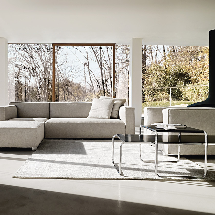 nothingtochance:  Laccio Side Table / Marcel Breuer for KNOLL Like his Wassily and