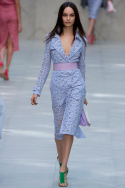 mybeautifulmultitudes:  Burberry Prorsum, Spring 2014 RTW 