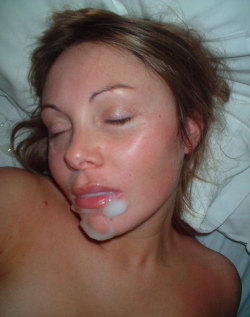 incestmotherfucker:  when my mom was asleep, i went in her room and left a present on her face for when she wakes up