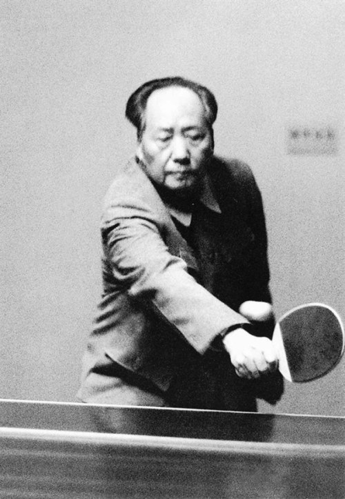 Mao Zedong playing ping pong, 1963. porn pictures