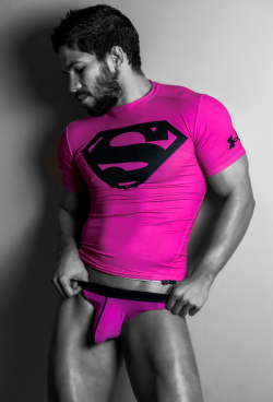 tcufrogsno1:  Super Gay Super Heroeshttp://tcufrogsno1.tumblr.com/