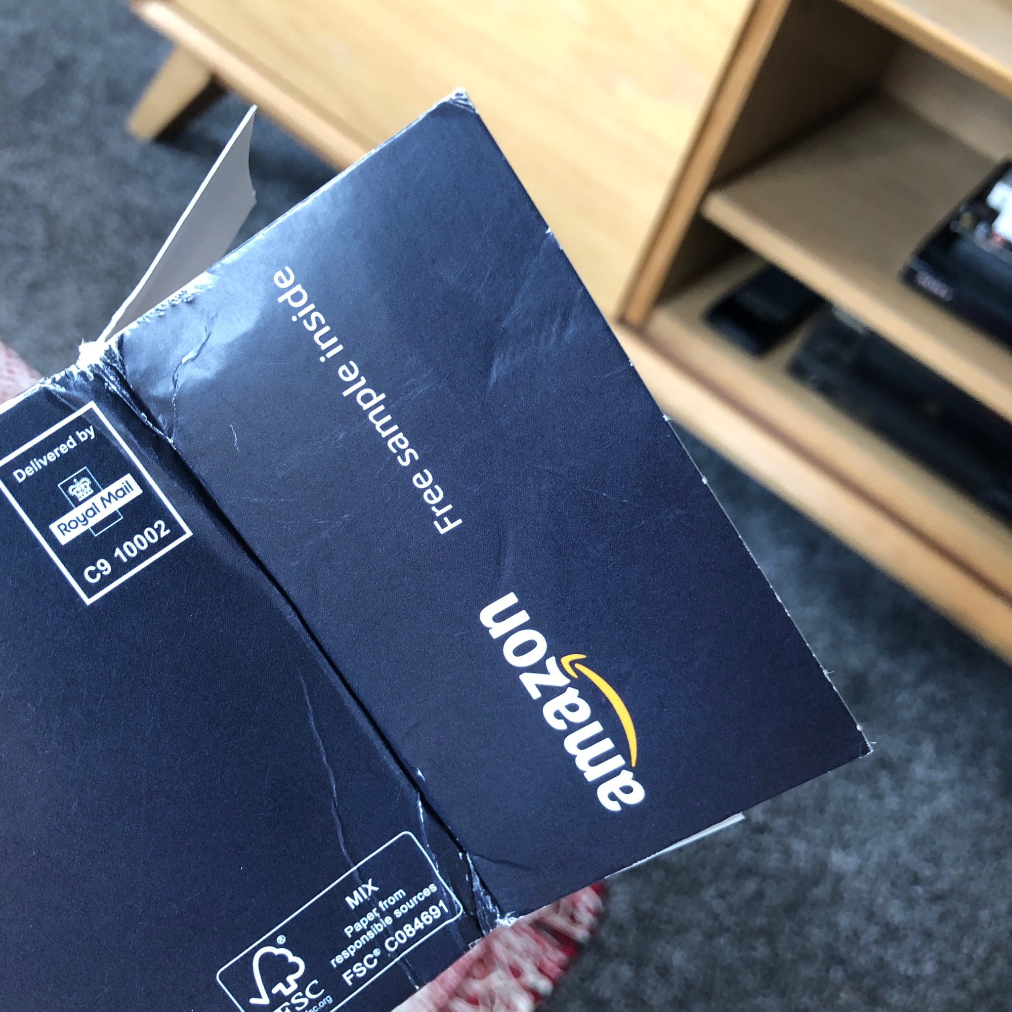 jerrylandis:jerrylandis:jerrylandis:Why the fuck did Amazon just send me and this one other guy in our building a free sample package of Coke Zero Why Hey guysssss I’d like to take a moment to talk to you all about this new product. Coke 