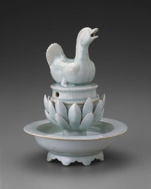 Qingbai Porcelain Duck-Shaped Incense Censer, Yuan Dynasty (1271-1368).