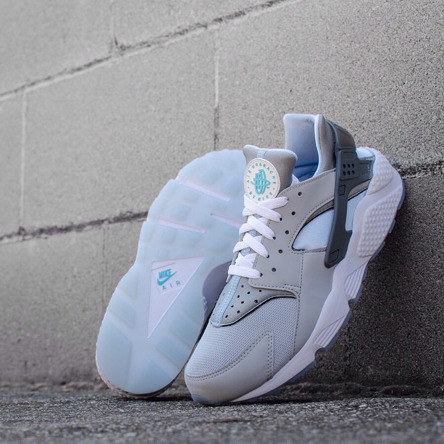 nike huarache mag