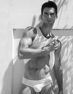 undiedude:  Rafael Rey by Alain Vasallo