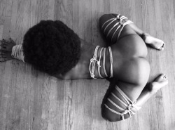 ebonyenigma:  Oh, this is wonderful. So bound. So at peace. 