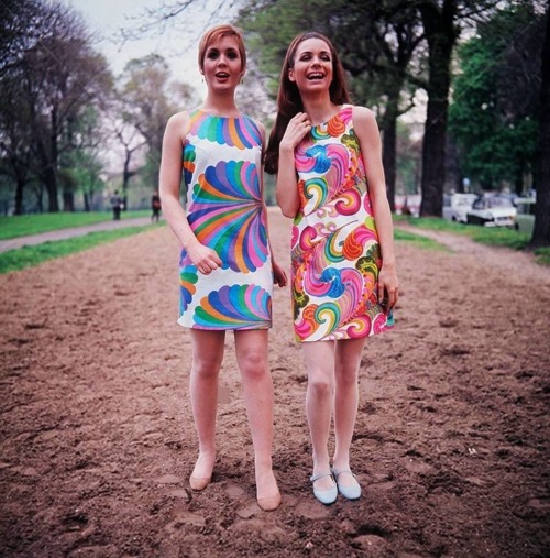 isabelcostasixties:  London 1967  Paisley pattern and shell printed mini dresses by Simon Massey.