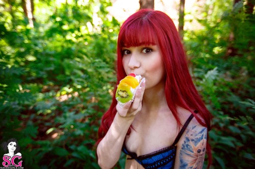 Porn  UltraMarie Suicide - Sweet Forest  photos