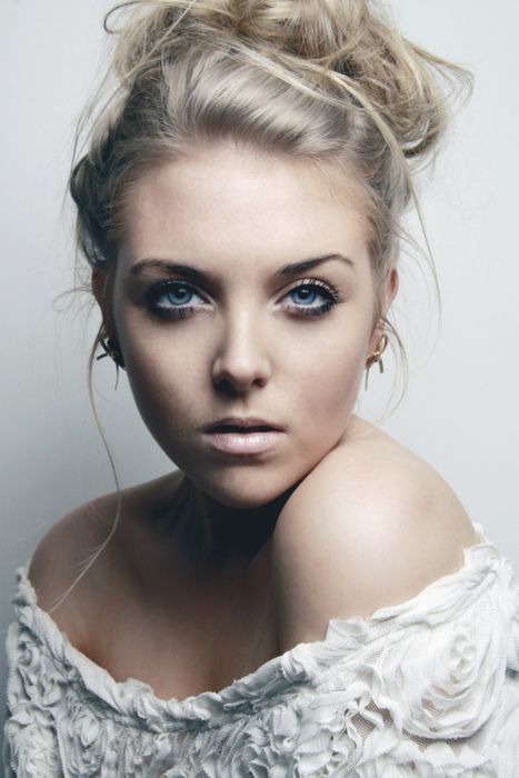 vision-creation-new-sun: Adriana (19 Photo)