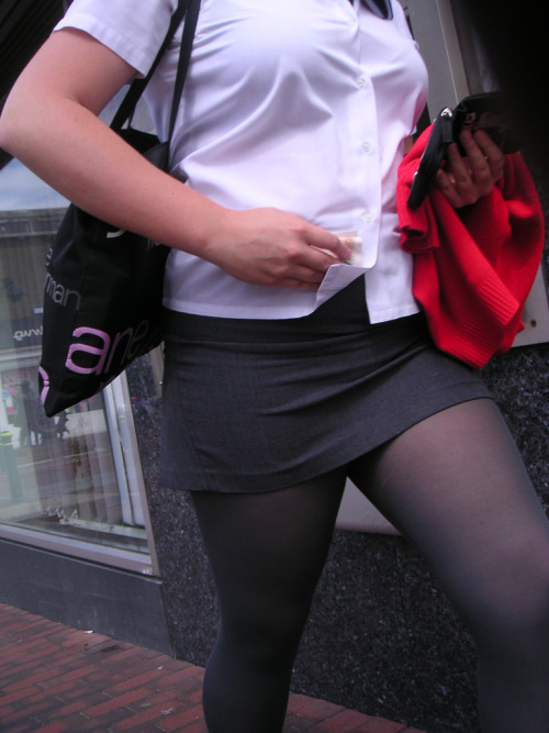 schooluniformpantyhose: A delicious view of some black tights on shapely thighs.