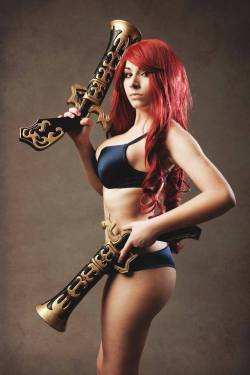 gaming-male-nation:  Miss Fortune Admin: