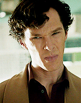 stephenstrvnge:  Sherlock + his adorkable expressions. 