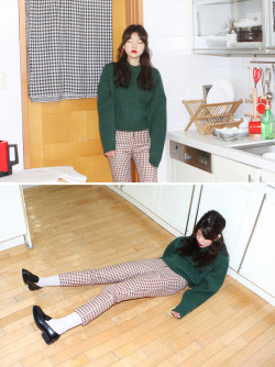 daeum:  SHEPHERD CHECK PANTS WITH HIGHWAIST (BROWN)  48,000원 