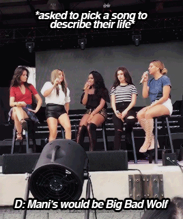 playful laurmani during soundcheck ✦