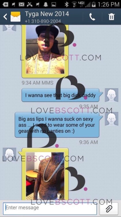 gettingplowed:  …blah blah…he got a nice piece tho…👀
