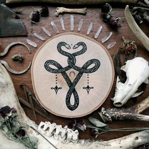 poisonappleprintshop:  The artwork of Adrienne Rozzi // Poison Apple Printshop 