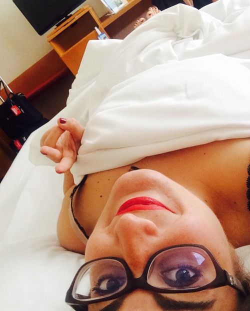 lifeofastewardess:comfy hotel bed after early flight, heaven!! Beautiful lady, beautiful scene.