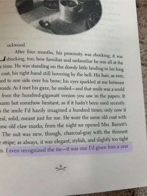 Why Is No One Talking About The Fact That Lockwood Wore The Tie Lucy Gave Him When He Went To Try And