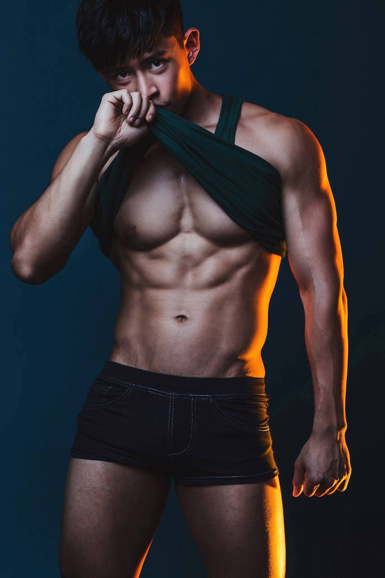 artoffreddieniem-blog:  『台北男星 · 男模· 胡偉（Wilson）挺同性婚姻