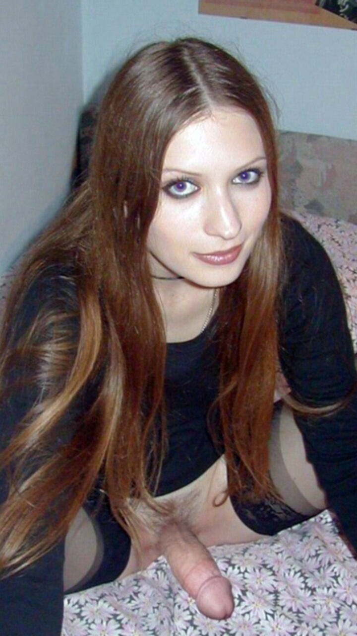 hardshemalecock:  More sexy trannies at my blog here 