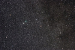gravitationalbeauty:  Comet Garradd Passes
