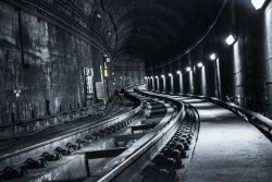 slickos:  Underground Sydney Photographed by 24-7