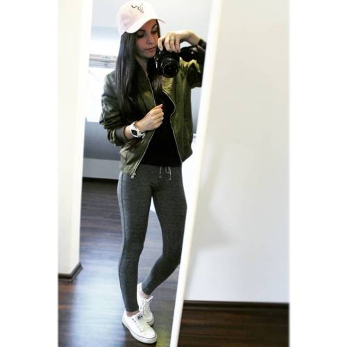 zafulfashion:Thanks @stylkaa for sharing this pilot jacket selfie with us! <<Find it here>&